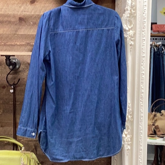 Tommy Bahama Denim Chambray Button Down Relaxed Tunic Shirt Size Small - Picture 4 of 8